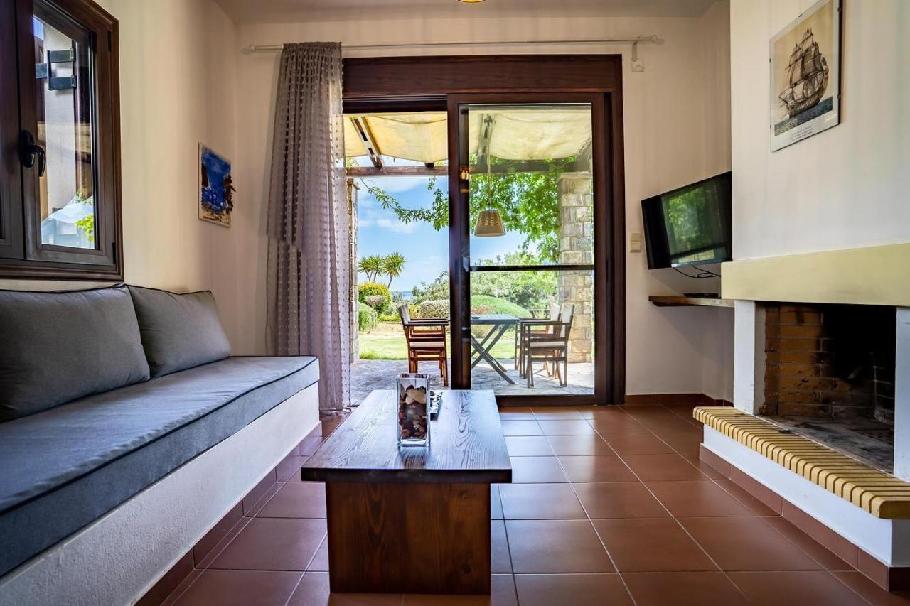 Chara House Guest House Skoutarion Luaran gambar